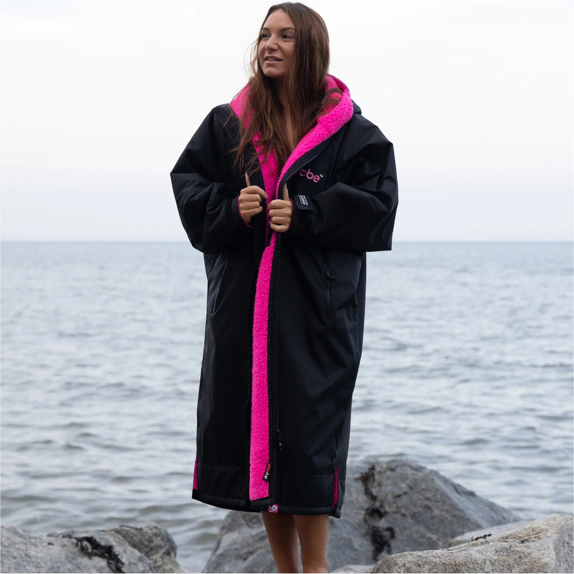 2026 Dryrobe Advance Albornoz De Manga Larga DALSV3 - Black / Rosa